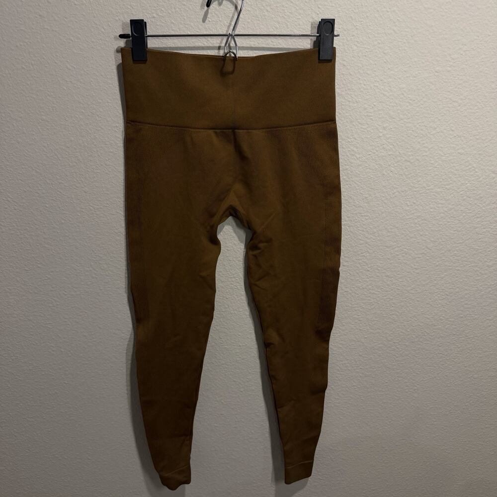 SET Active Sculptflex Leggings Size Medium Brown